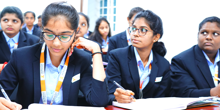 Overview of Bachelors in Commerce